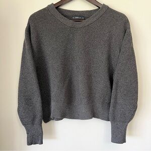 Zara Knit Ribbed Cropped Knit Sweater Size Medium Pullover Gray Winter
